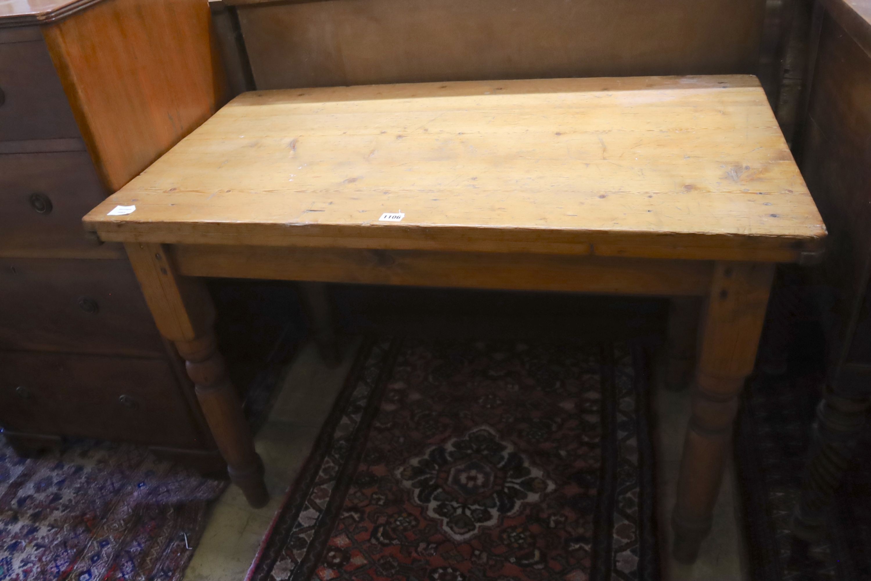 A Victorian rectangular pine table, width 106cm, depth 59cm, height 72cm